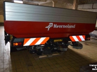 Fertilizer spreader Kverneland Exacta TL GEOSPREAD