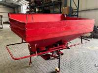 Fertilizer spreader Lely Kunstmeststrooier