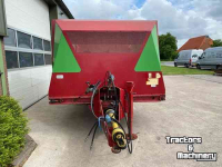 Silage-block distribution wagon Strautmann BVW 801