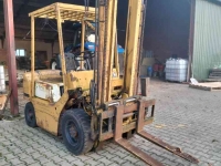 Forklift TCM FD25Z4