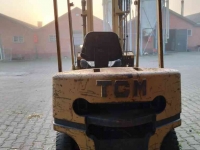 Forklift TCM FD25Z4