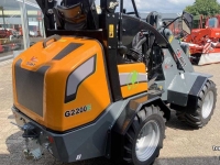 Wheelloader Giant G 2200 E Shovel Kniklader