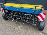 Seed drill Rabe Ceria 300 zaaimachine