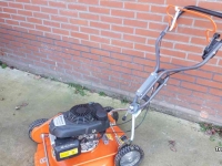 Push-type Lawn mower Husqvarna LB 548 SE Duwmaaier