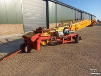 Telescopic storeloader Miedema Hallenvuller 130-70