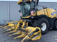 Forage-harvester New Holland FR500 met FI440 Maisbek