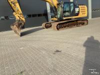 Excavator tracks Caterpillar 324 EL