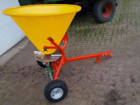 Fertilizer spreader  Jarmet getrokken kunstmeststrooier 200 ltr