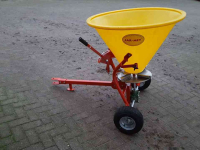 Fertilizer spreader  Jarmet getrokken kunstmeststrooier 200 ltr