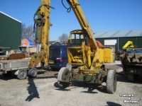 Excavator mobile  Kubeco Getrokken Bandenkraan / Landbouwkraan