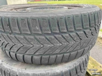 Wheels, Tyres, Rims & Dual spacers Vredestein 205/55R16 set banden