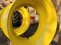 Wheels, Tyres, Rims & Dual spacers John Deere 23x42