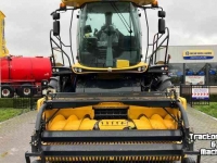 Forage-harvester New Holland FR 550 Zelfrijdende Veldhakselaar + PU + Maisbek