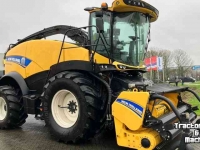 Forage-harvester New Holland FR 550 Zelfrijdende Veldhakselaar + PU + Maisbek