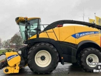 Forage-harvester New Holland FR 550 Zelfrijdende Veldhakselaar + PU + Maisbek