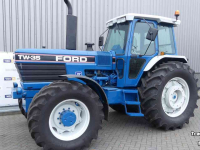 Tractors Ford TW 35