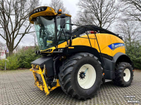 Forage-harvester New Holland FR550