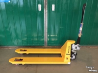 Hand pallettruck TotalSource Handpallettruck 2500 kg hefvermogen