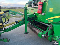 Balers John Deere 678 Premium pers-wikkelcombinatie | balenkantelaar