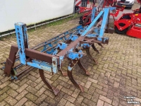 Cultivator Buts Meulepas 13 Tands cultivator met rol