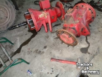 Used parts for tractors International 955 1055