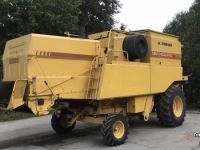 Combine New Holland TX 34 Combine Maaidorser