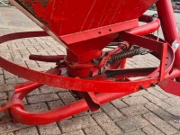 Fertilizer spreader Lely Kunstmeststrooier