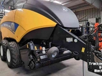 Balers New Holland BB890