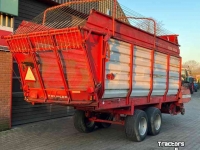 Self-loading wagon Pottinger Siloprofi SW102MAT ladewagen stalvoeren weidebouwmachines.