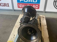 Diverse new spare-parts New Holland T6.160