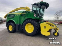 Forage-harvester John Deere 8600 i - 4 WD