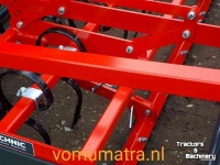 Seedbed combination ADV Technik Frontzaaibedcombinatie  Frontverkruimelaar ook in 2,5 + 3,5 + 4 mtr.