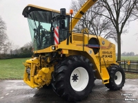 Forage-harvester New Holland FX 48