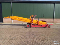 Telescopic storeloader Miedema Hallenvuller 105-70