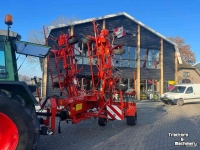 Tedder Kuhn 10601 getrokken schudder