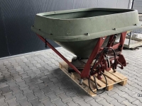 Fertilizer spreader Trioliet Kunstmeststrooier