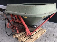 Fertilizer spreader Trioliet Kunstmeststrooier