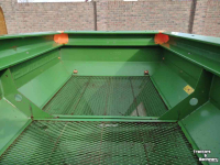 Fertilizer spreader Amazone za/m profis