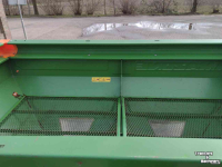 Fertilizer spreader Amazone za/m profis