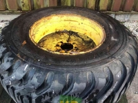 Wheels, Tyres, Rims & Dual spacers John Deere 500/60X22.5