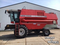 Combine Massey Ferguson 38