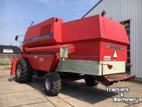 Combine Massey Ferguson 38