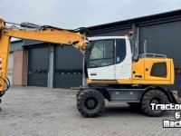 Excavator mobile Liebherr 916