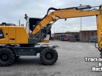 Excavator mobile Liebherr 916