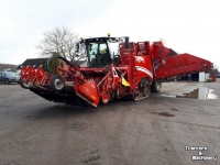 Sugar beet harvester Grimme Maxtron 620