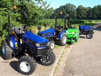 Horticultural Tractors Farmtrac FT26 . FT 20 en FT 26 Hydrostaat