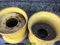 Wheels, Tyres, Rims & Dual spacers John Deere 16.00X22.5 Velgen