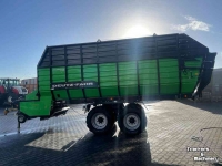 Self-loading wagon Deutz-Fahr Feedmaster 4400 opraapwagen (stalvoeren)