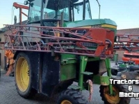 Fieldsprayer self-propelled John Deere 2250 2WD Spuittractor