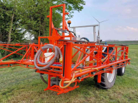 Fieldsprayer 3 points Douven veldspuit 800 ltr